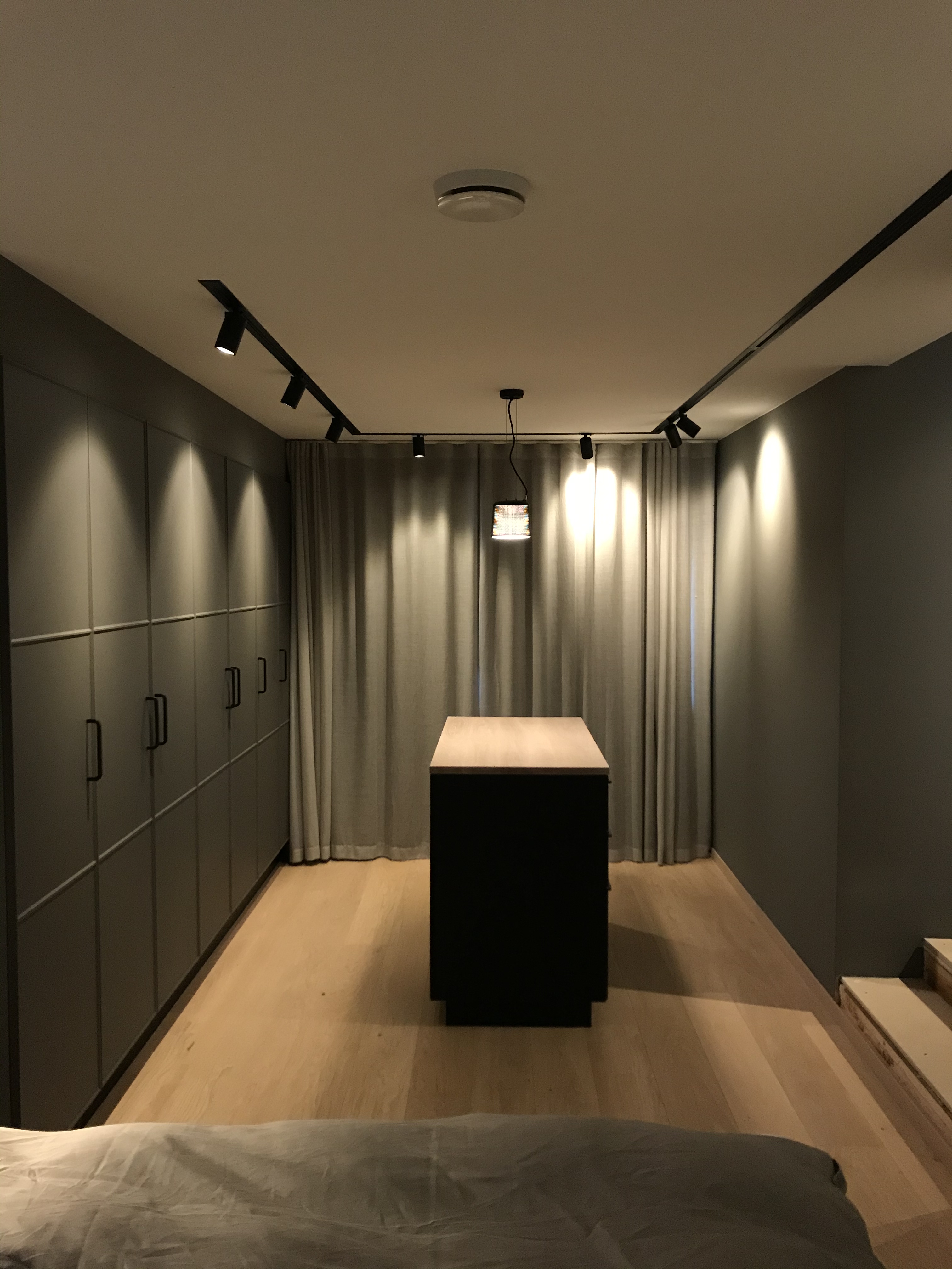 Enebolig i Nøtterøy - LED strip, downlights og skinner