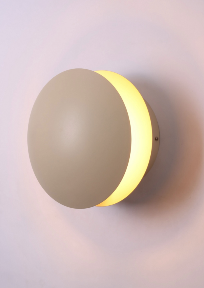 Serina Wall 250, cream - PC dimmable